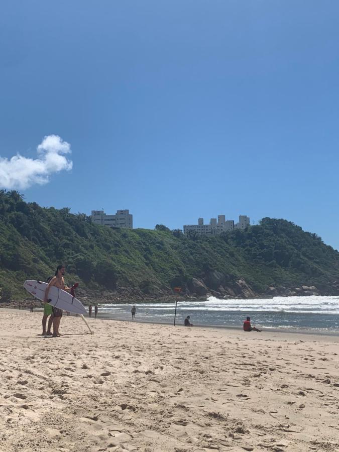 Lindo Apto Com Piscina A 150M Da Praia Do Tombo Guaruja Ngoại thất bức ảnh